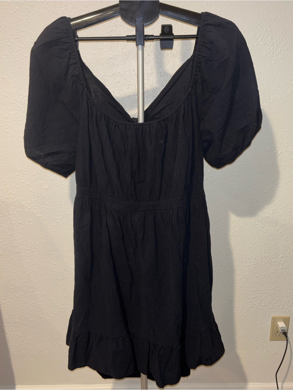Hesperus Black Puff-Sleeve Mini Dress